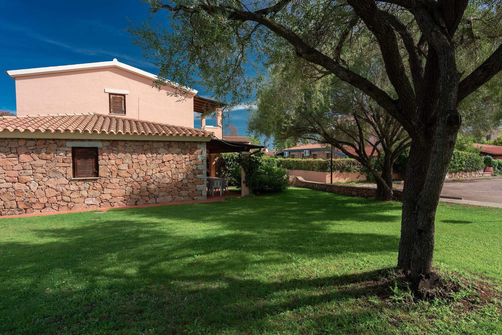 Residenze Gallura Сан-Теодоро Экстерьер фото