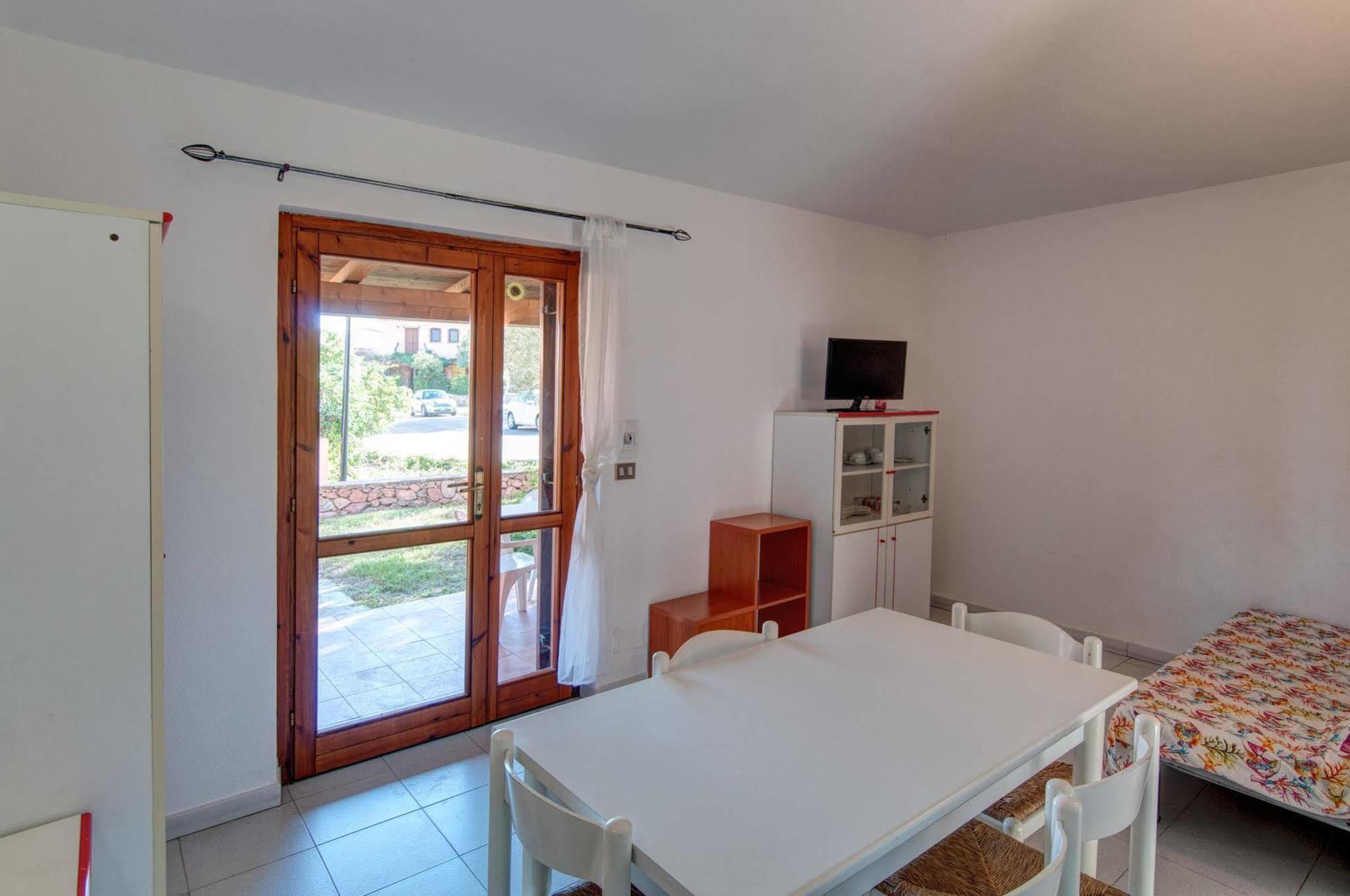 Residenze Gallura Сан-Теодоро Экстерьер фото