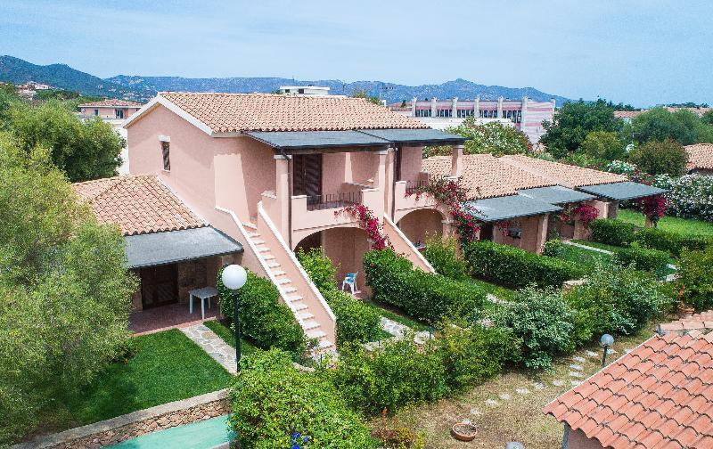 Residenze Gallura Сан-Теодоро Экстерьер фото